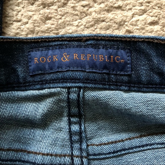 Rock & Republic Women's Dark Wash Jeans Size 6 - Picture 3 of 9